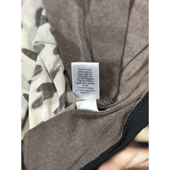 Jennifer Lopez Women’s Brown Ombre Animal Print Dress Size XL Fake Wrap - Picture 14 of 16